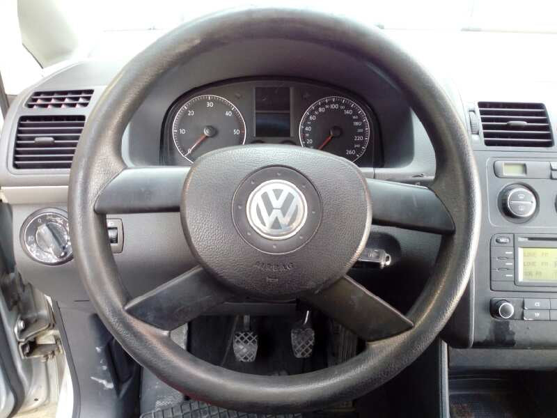 VOLKSWAGEN 17 Steering wheel cover