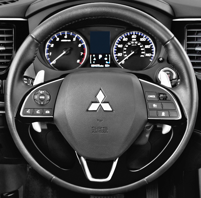 MITSUBISHI 07 Steering wheel cover