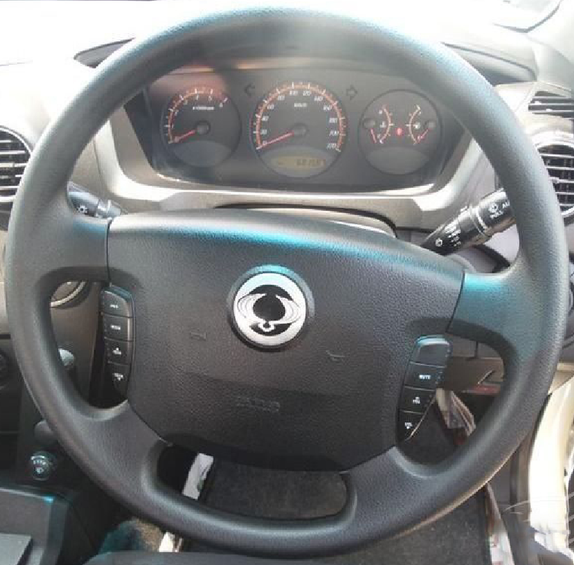 SSANGYONG 02 Steering wheel cover