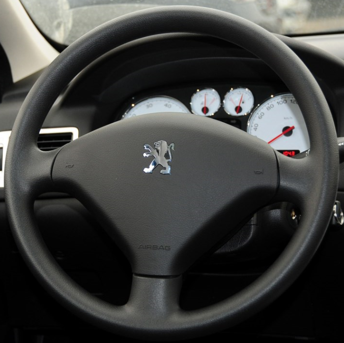 PEUGEOT 01 Steering wheel cover