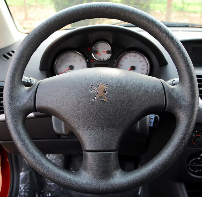 PEUGEOT 03 Steering wheel cover