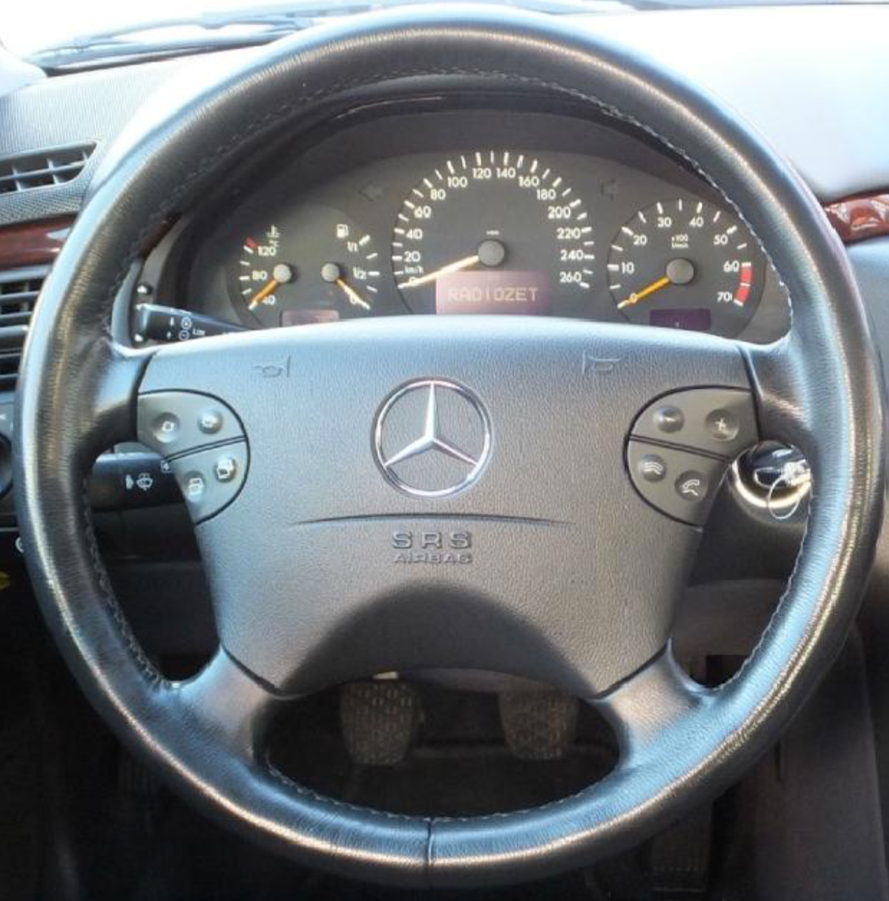 MERCEDES 25 Steering wheel cover