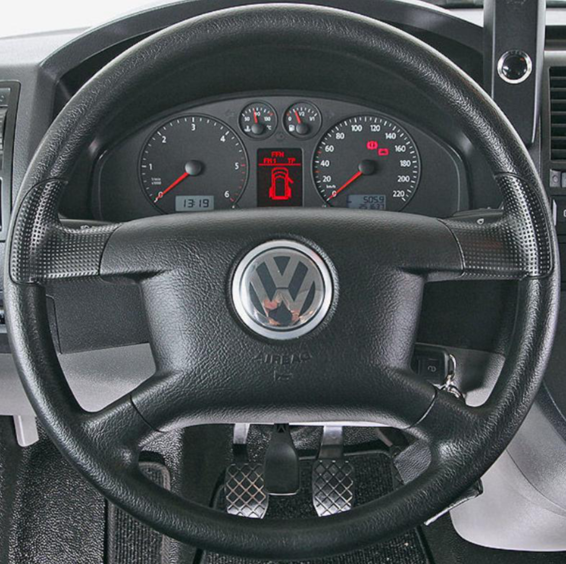 VOLKSWAGEN 25 Steering wheel cover