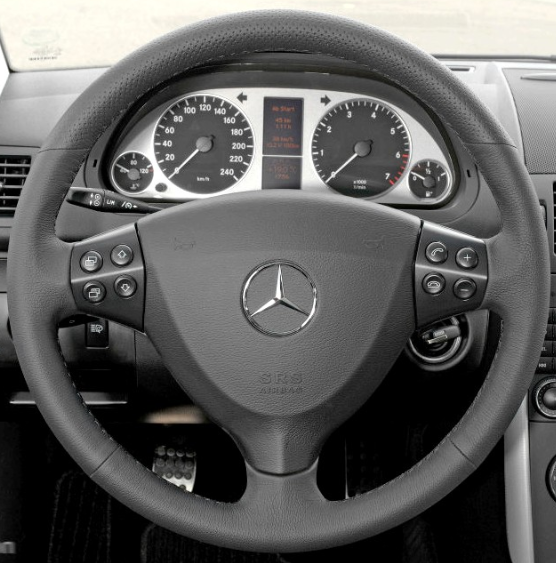 MERCEDES 14 Steering wheel cover