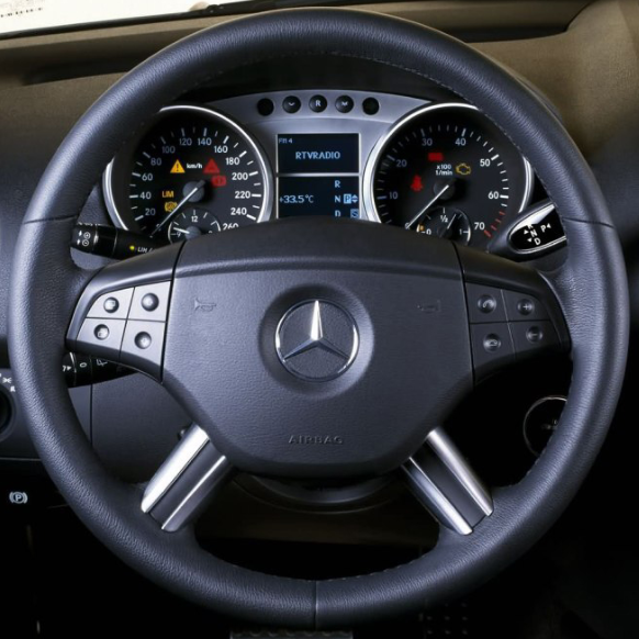 MERCEDES 15 Steering wheel cover