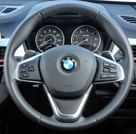 BMW 13 Steering wheel cover