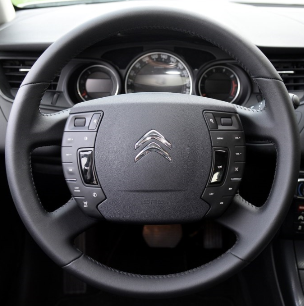 CITROEN 06 Steering wheel cover