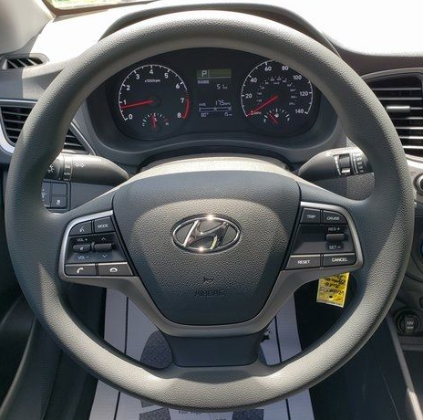 HYUNDAI 17 Steering wheel cover