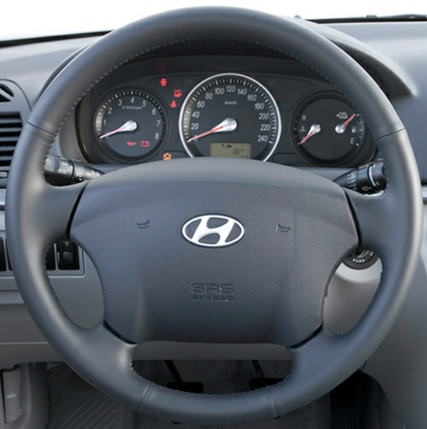 HYUNDAI 25 Steering wheel cover