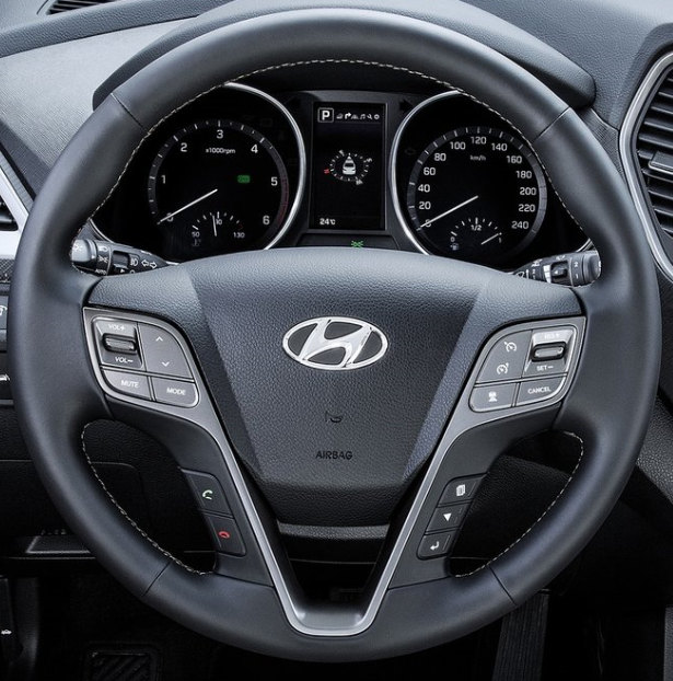 HYUNDAI 04 Steering wheel cover