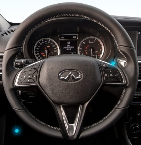 INFINITI 09 Steering wheel cover