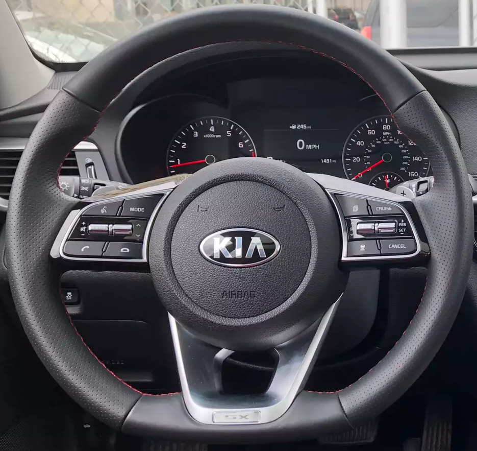 KIA 22 Steering wheel cover