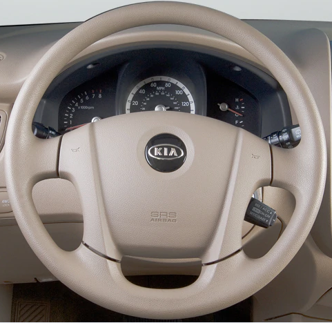 KIA 06 Steering wheel cover