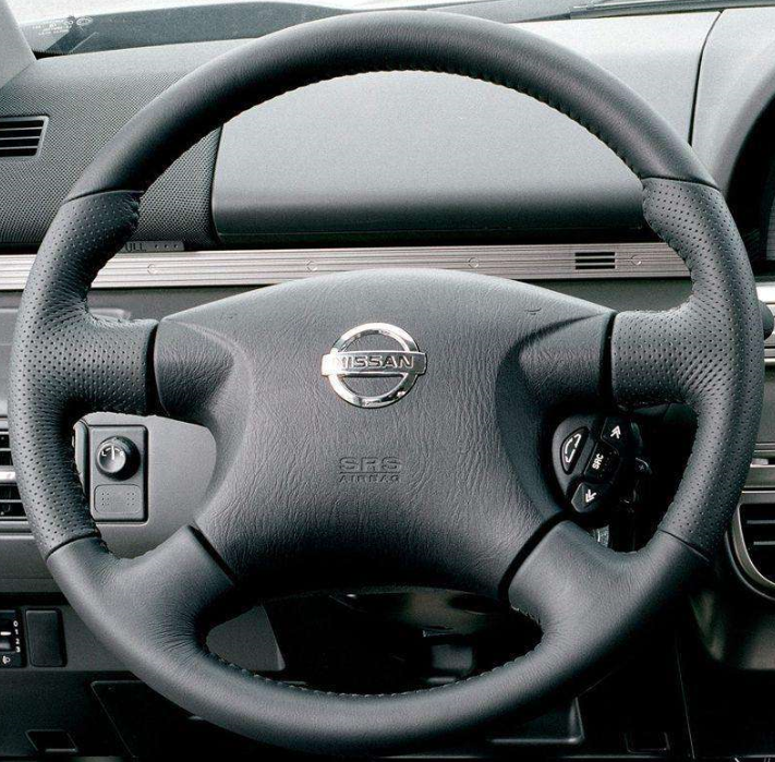 NISSAN 07 Steering wheel cover