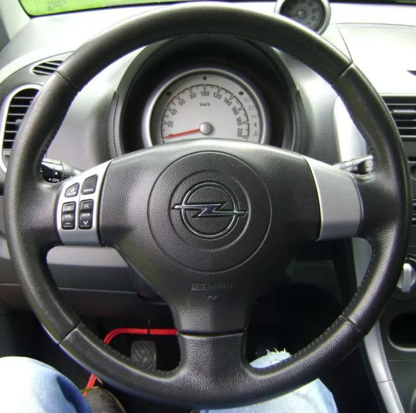 OPEL 11 Steering wheel cover