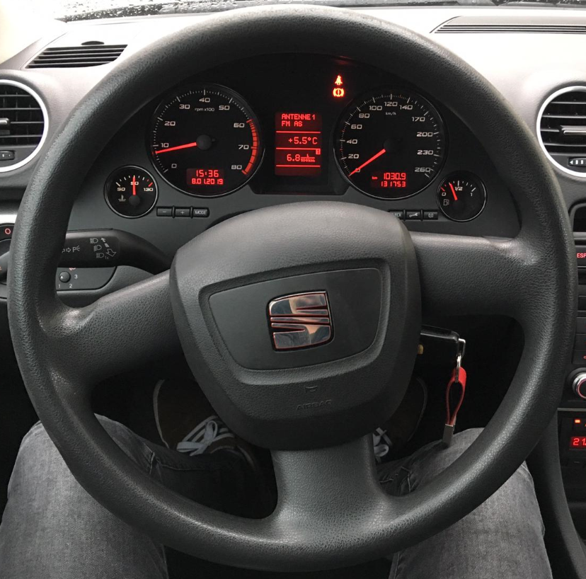 SEAT 05 Steering wheel cover