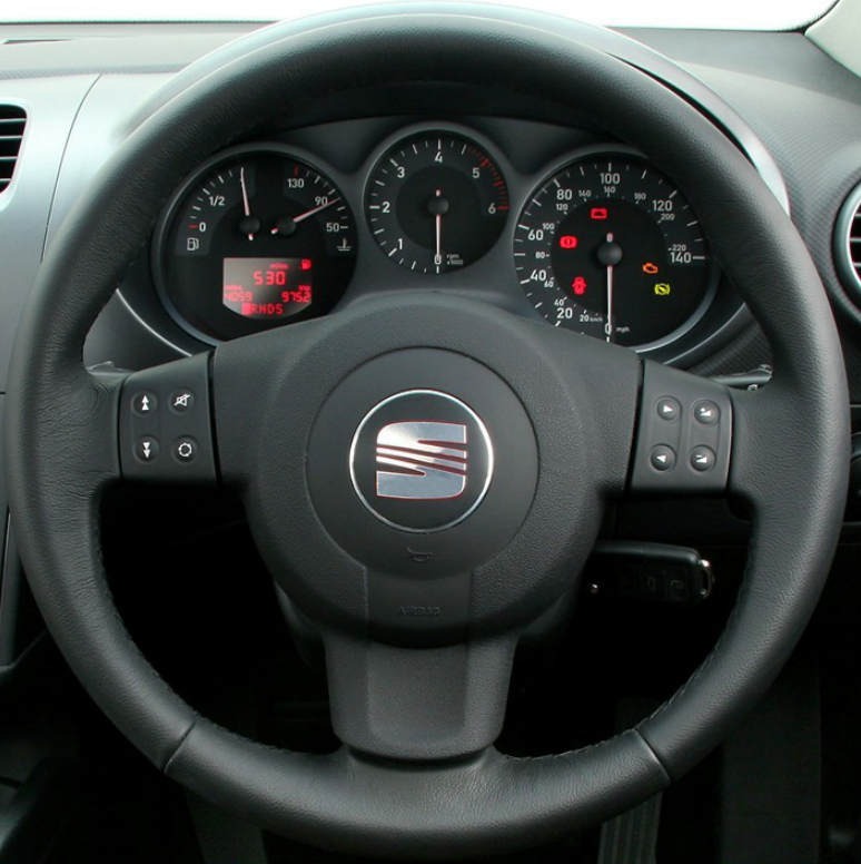 SEAT 06 Steering wheel cover