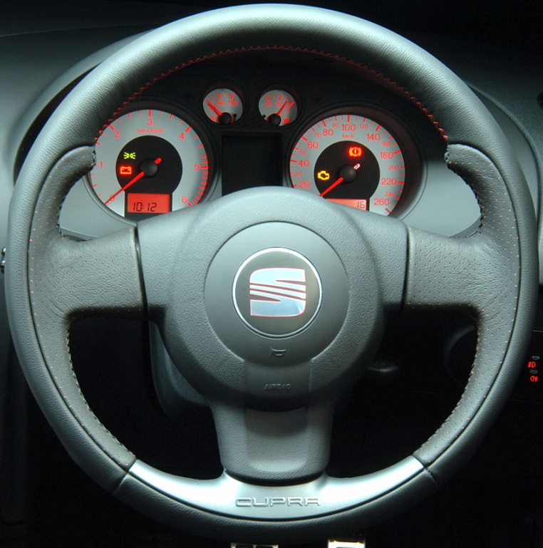 SEAT 08 Steering wheel cover