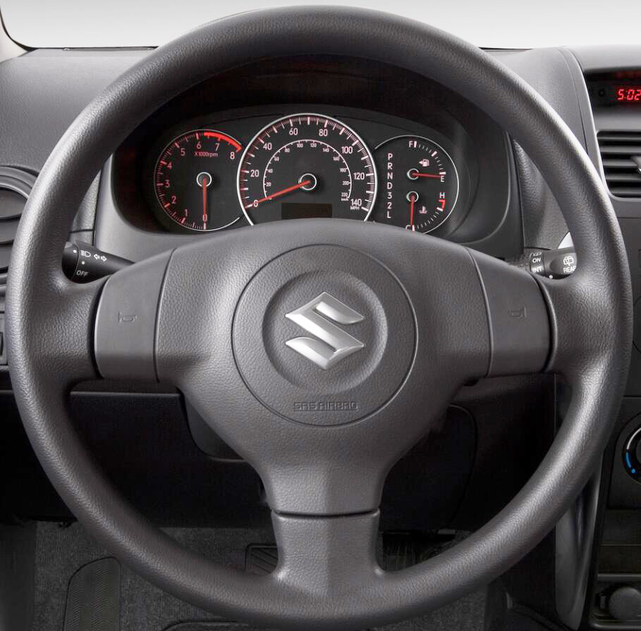 SUZUKI 05 Steering wheel cover