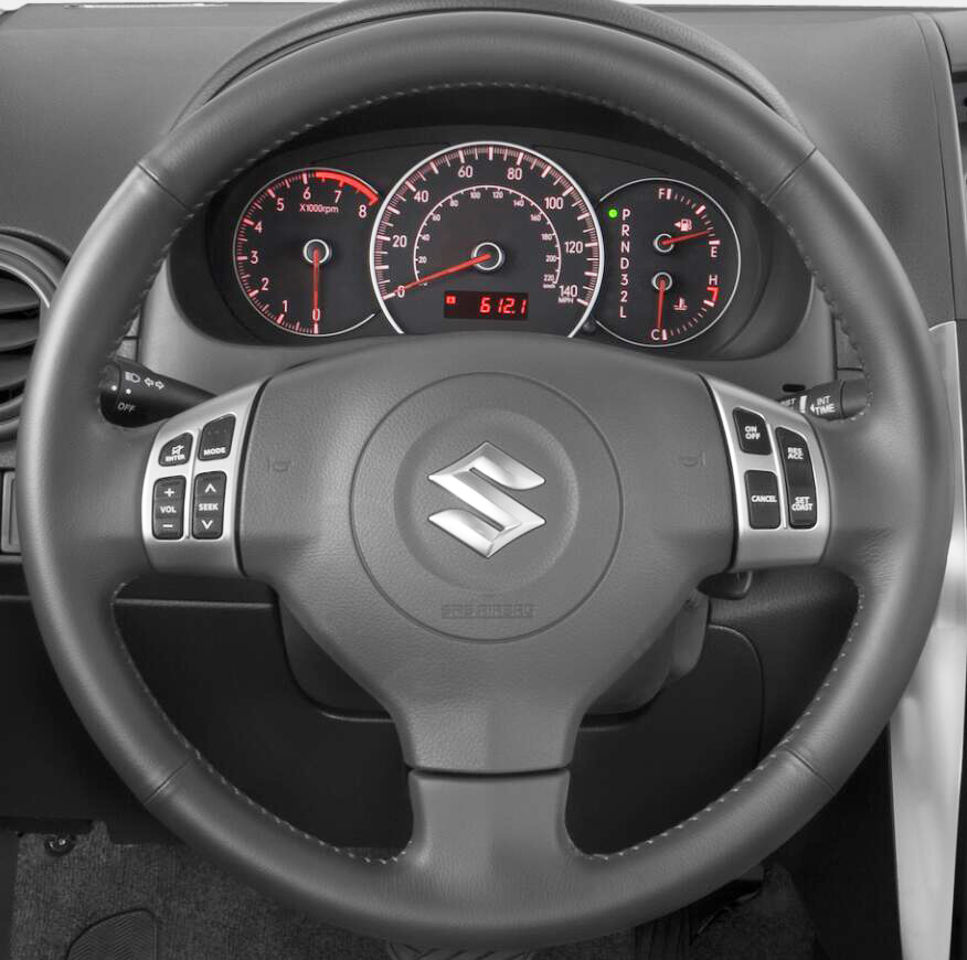 SUZUKI 06 Steering wheel cover