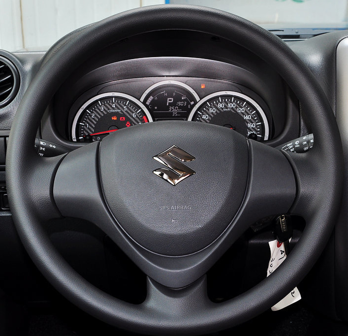 SUZUKI 09 Steering wheel cover