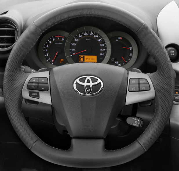 TOYOTA 02 Steering wheel cover