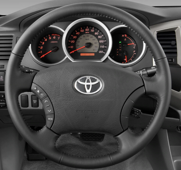 TOYOTA 32 Steering wheel cover