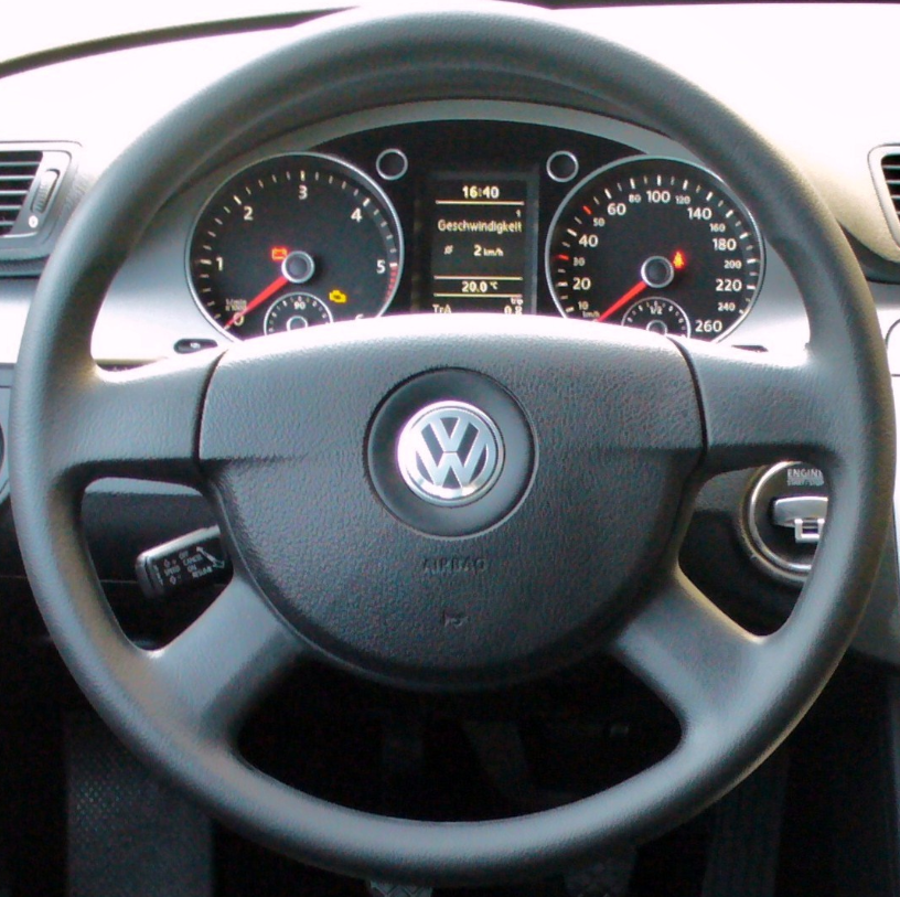 VOLKSWAGEN 16 Steering wheel cover