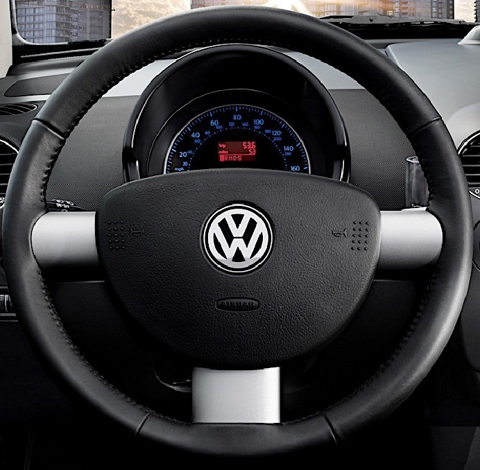 VOLKSWAGEN 20 Steering wheel cover